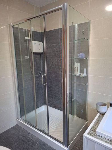 Silver Shower Enclosure Rectangular