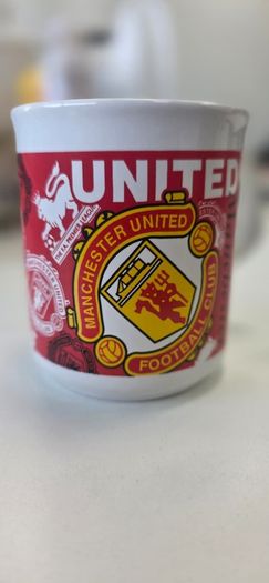 Manchester United Football Club Mug, Red Crest Design