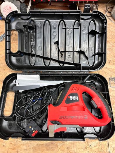 Black + Decker Scorpion Saw