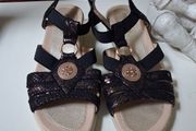Black Sandals