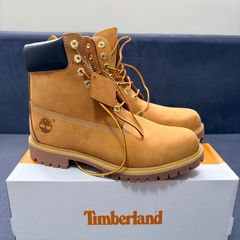 Timberland 6-Inch Boots Brand New