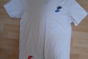 Nike T-shirt