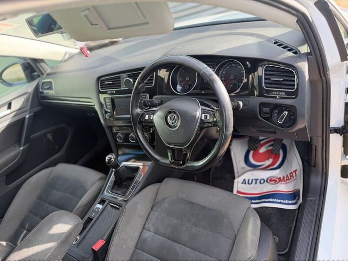 Volkswagen Golf 2014