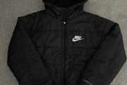 Nike women's puffer jacket extra small
