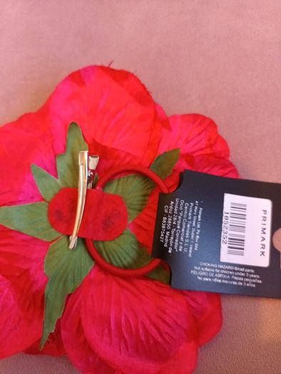 hair red flower clip
