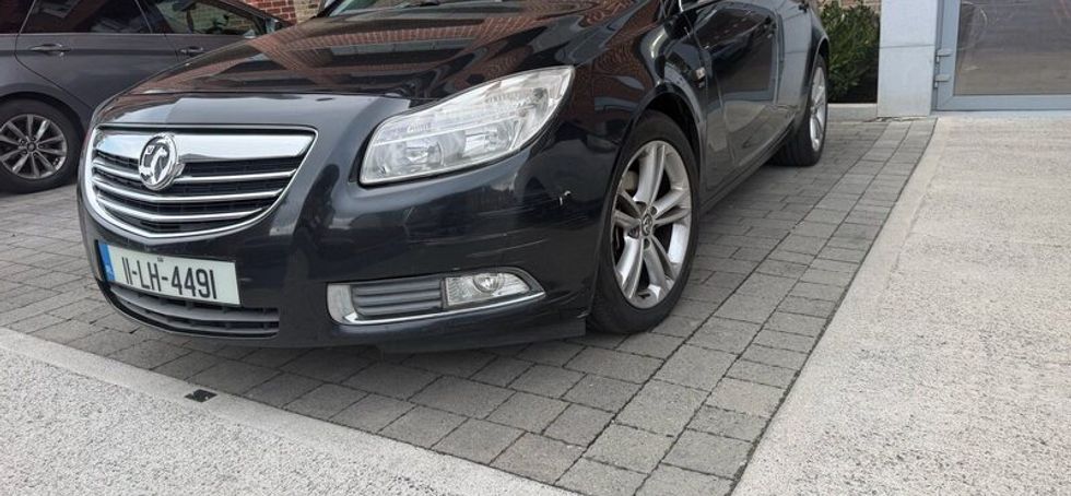 Insignia Sri Auto