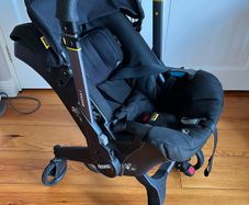 Doona i Car Seat and Stroller with Accessories - Nitro Black - Excellent Condition