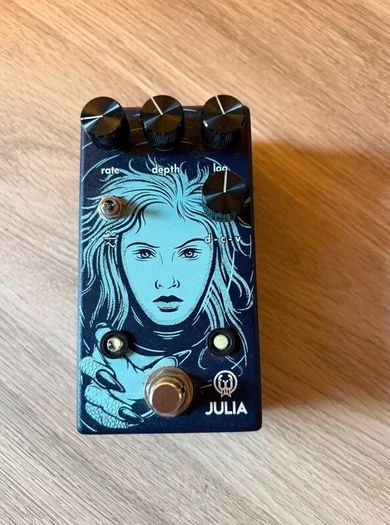 Walrus Audio Julia V2 and Slo