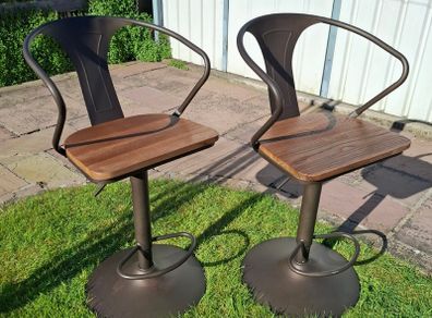 Bar stools x 2