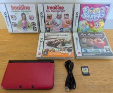 Nintendo 3DS XL red