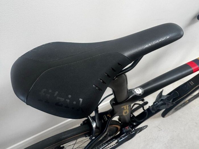 Pinarello Dogma F10 - Zipp Firecrest 404