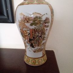 oriental vase
