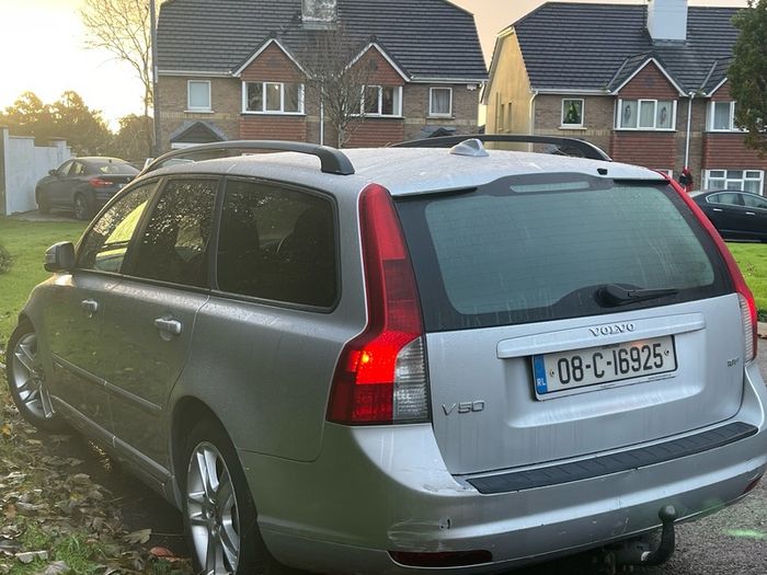 Volvo v50 1.8  petrol no nct or tax for parts or  repair