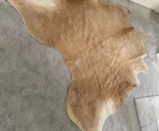 Large Cowhide Rug 200 x 230cms, Natural, Modern Living Room Statement, Excellent Condition