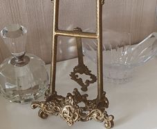 Vintage Brass Easel Stand.