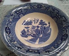 Antique Buffalo Blue Willow serving Bowl