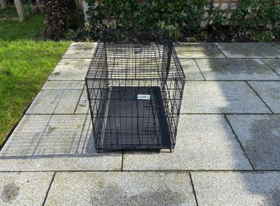 Dog crate
