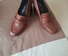 Block heel women's brown shoes