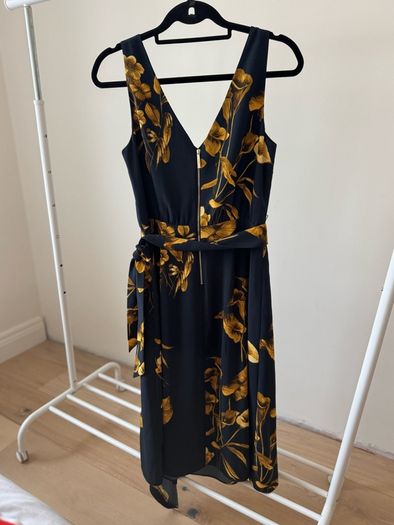 Ted baker dress midi in size 2