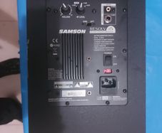 Pair of Samson Resolv A5 active studio monitors, in as new condition, very lightly used