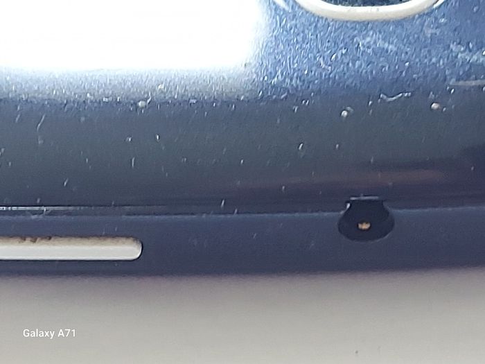 Alcatel One Touch, Model 4010X, Not powering on, for parts or repair