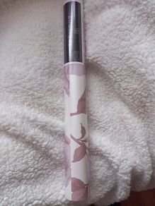 3 rolls of wallpaper