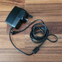 Casio AD-E95100LE AC Adaptor 9.5V Genuine Power Supply