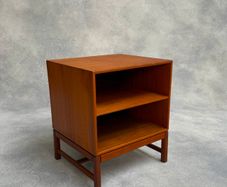 Mid-Century Cabinet/Night Stand