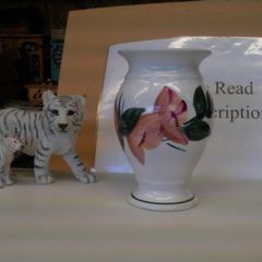 vase avoca blue