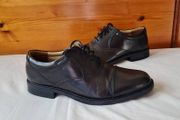 clarks wide fit brougues Size 7 eu 41 black with green in excellent condition