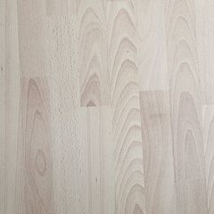 Light Oak Laminate Flooring