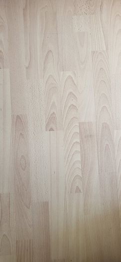 Light Oak Laminate Flooring