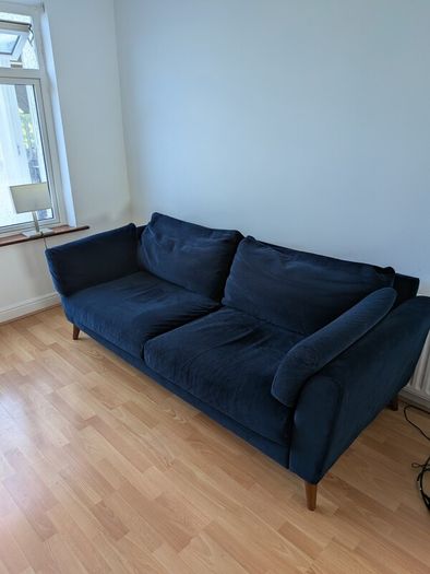 Beautiful Two-Seater Navy Suite