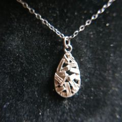Vintage Sterling Silver 925 Leaf Drop Fine Silver Pendant and Necklace 1,7g L-8,5"