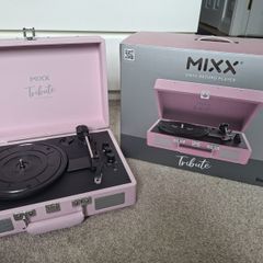vinyl player