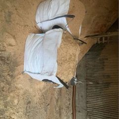 Sawdust animal bedding
