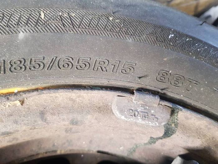 Ford wheels x 4