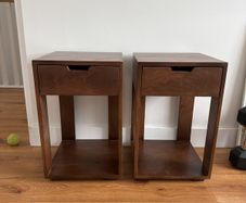 Pack of 2 square bedside tables
