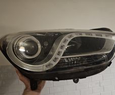 Hyundai i40 Headlight Like New, Single Unit Right side