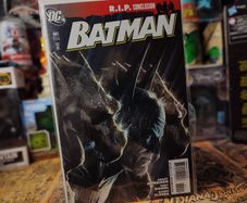 Batman ! Issue #681 !  Apparent Death of Batman ! Batman R.I.P Finale ! 2008 ! by DC Comics !