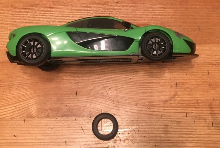 Airfix McLaren P1 Quickbuild