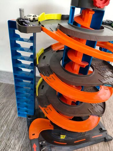 Hot Wheels ramp