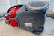 HOOVER Vacuum Cleaner Model SE71, Powerful suction and in excellent condition