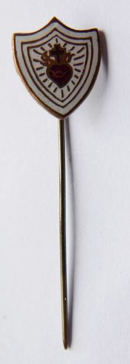 Vintage Irish Sacred Heart Collectable Enamel Stick Pin
