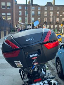 Givi V47 Top Case