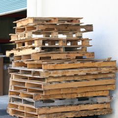 free pallets