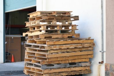 free pallets