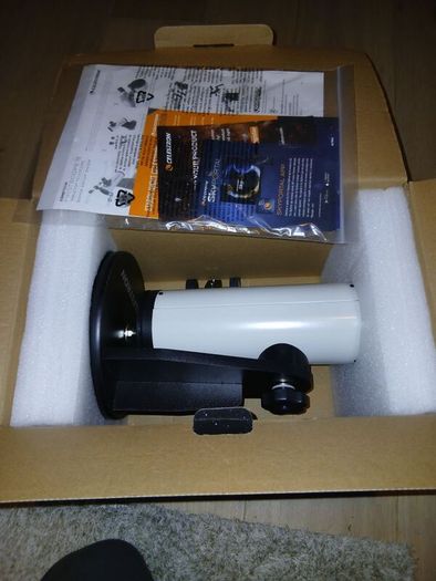 Celestron Cometron FirstScope 76 Tabletop Telescope (Boxed)