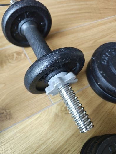 adjustable dumbbells