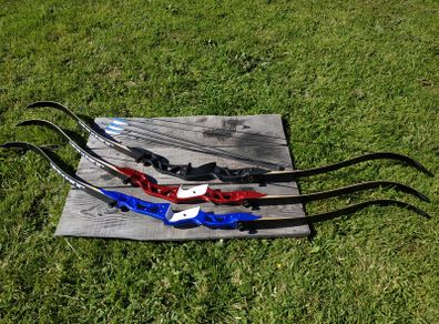 Archery Bow, Beginner Sport Recurve 66" (18 to 40 lbs), +3x carbon arrows,